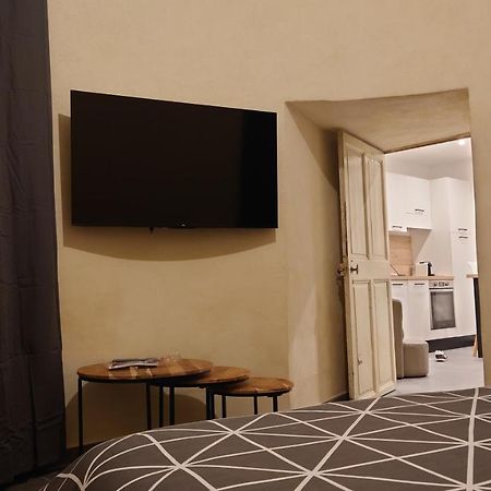 Appartement De La Tour Connaux Exteriér fotografie